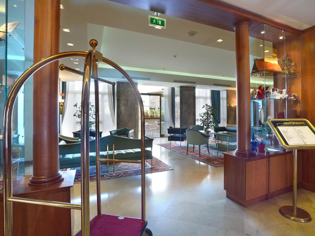 Hotel Sangallo Palace 4*